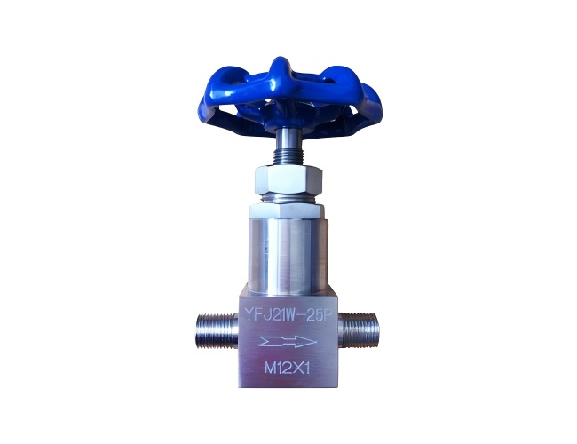 External-threaded needle-type stop valve