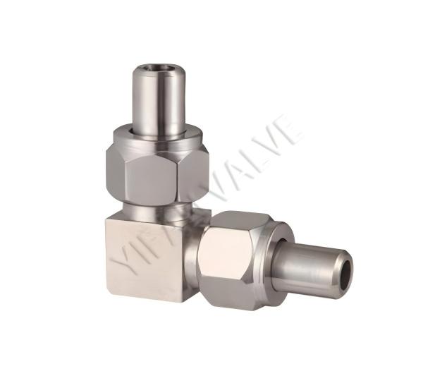 External thread welded elbow