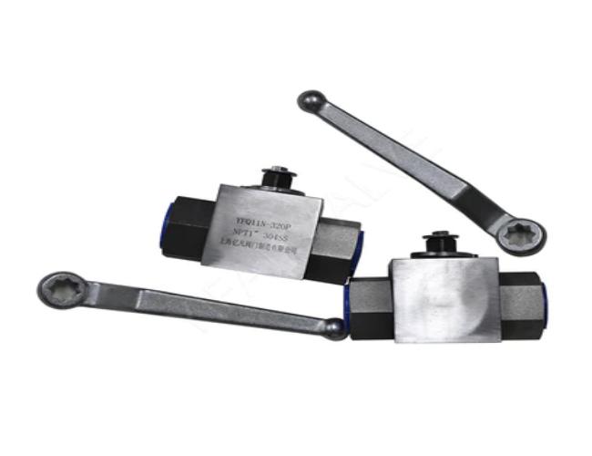 High-pressure female thread ball valve