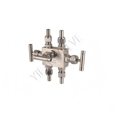 Three-valve group